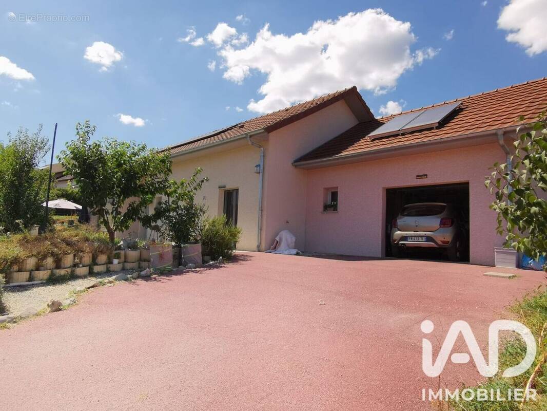 Maison 5 pièces 116 m² · à Brens · 116 m² · 335 000 €