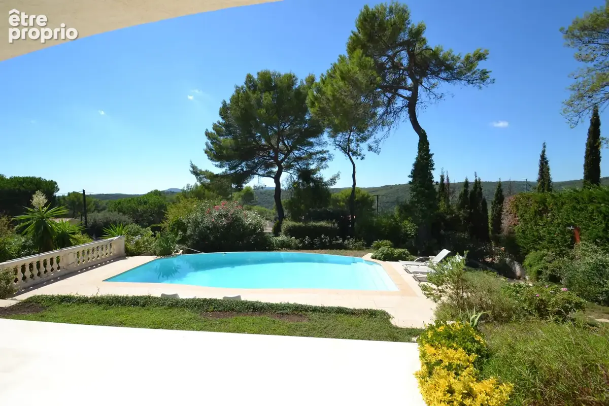 Biot residentiel superbe maison 5/6 pieces terrain 1500 m2 piscine. - photo 3