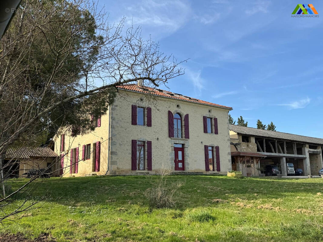 Maison à SARAMON