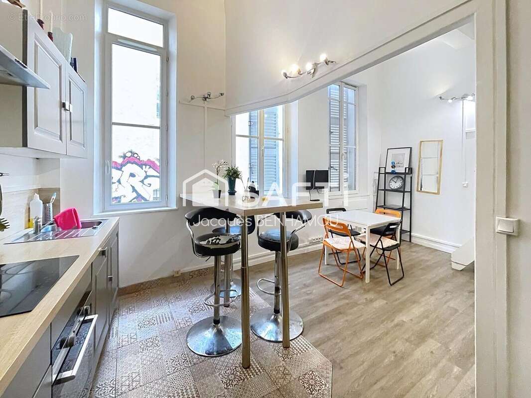 Photo 6 - Appartement à MARSEILLE-2E