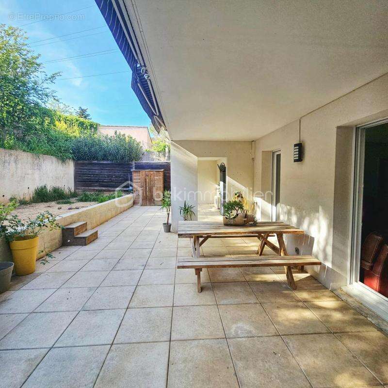Appartement à MARSEILLE-11E