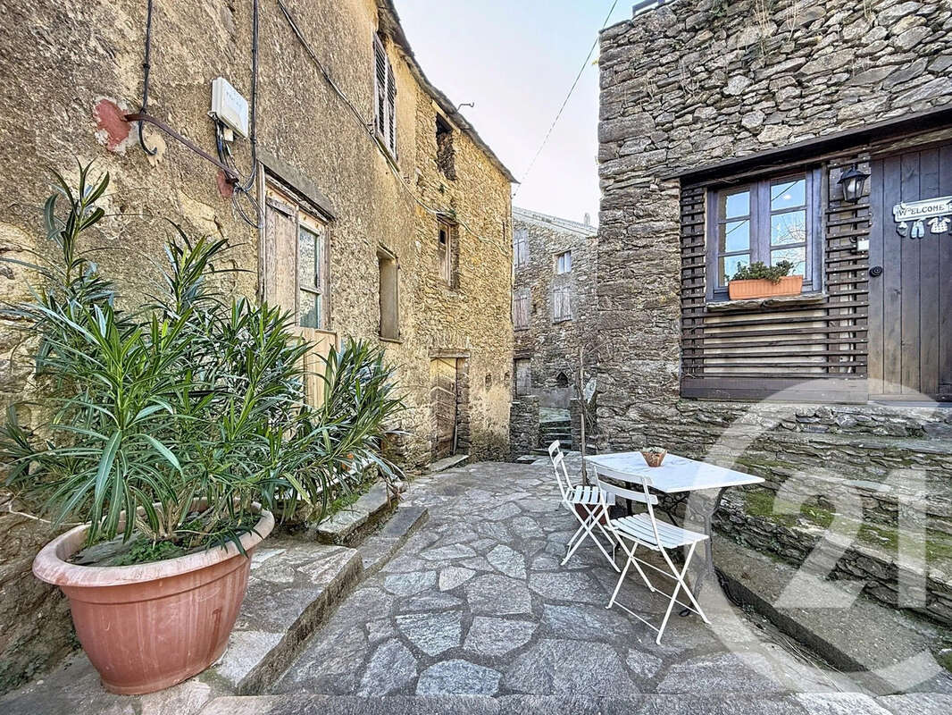 Maison à SAN-GIOVANNI-DI-MORIANI