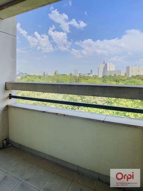 Appartement à ISSY-LES-MOULINEAUX