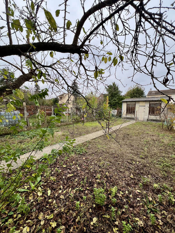 Maison à LE BLANC-MESNIL