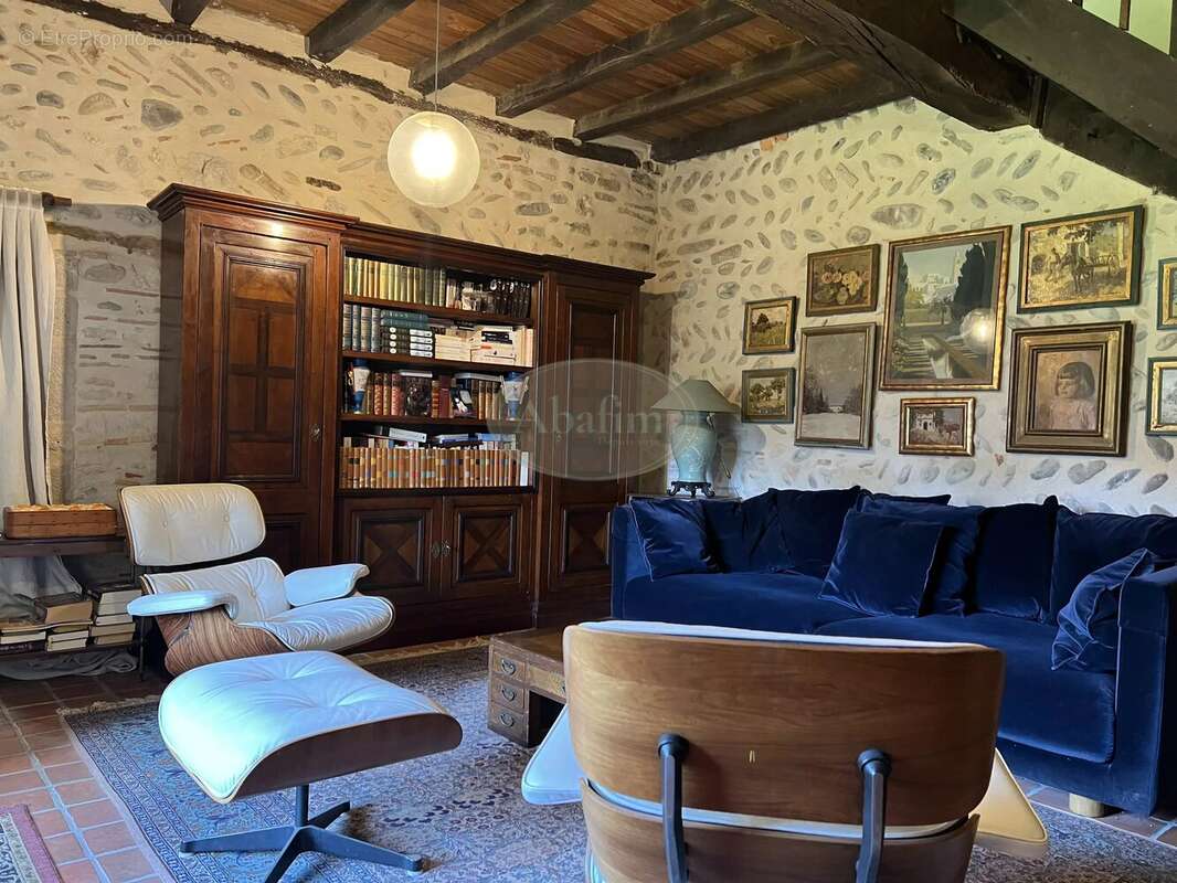 Maison à SAUVETERRE-DE-BEARN