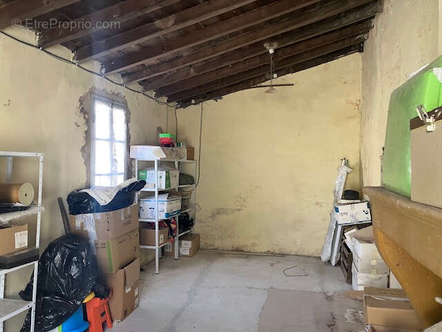 Ensemble immobilier à rénover avec fort potentiel   Centre-bourg - photo 5