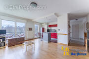 Appartement à FONTAINES-SAINT-MARTIN