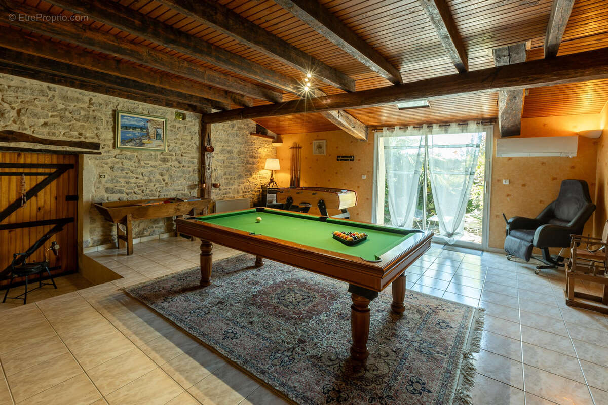 Domaine d'exception a 45 min de bordeaux - chalet honka de prestige, 3 gites en pierre et espace bien-etre sur - photo 9