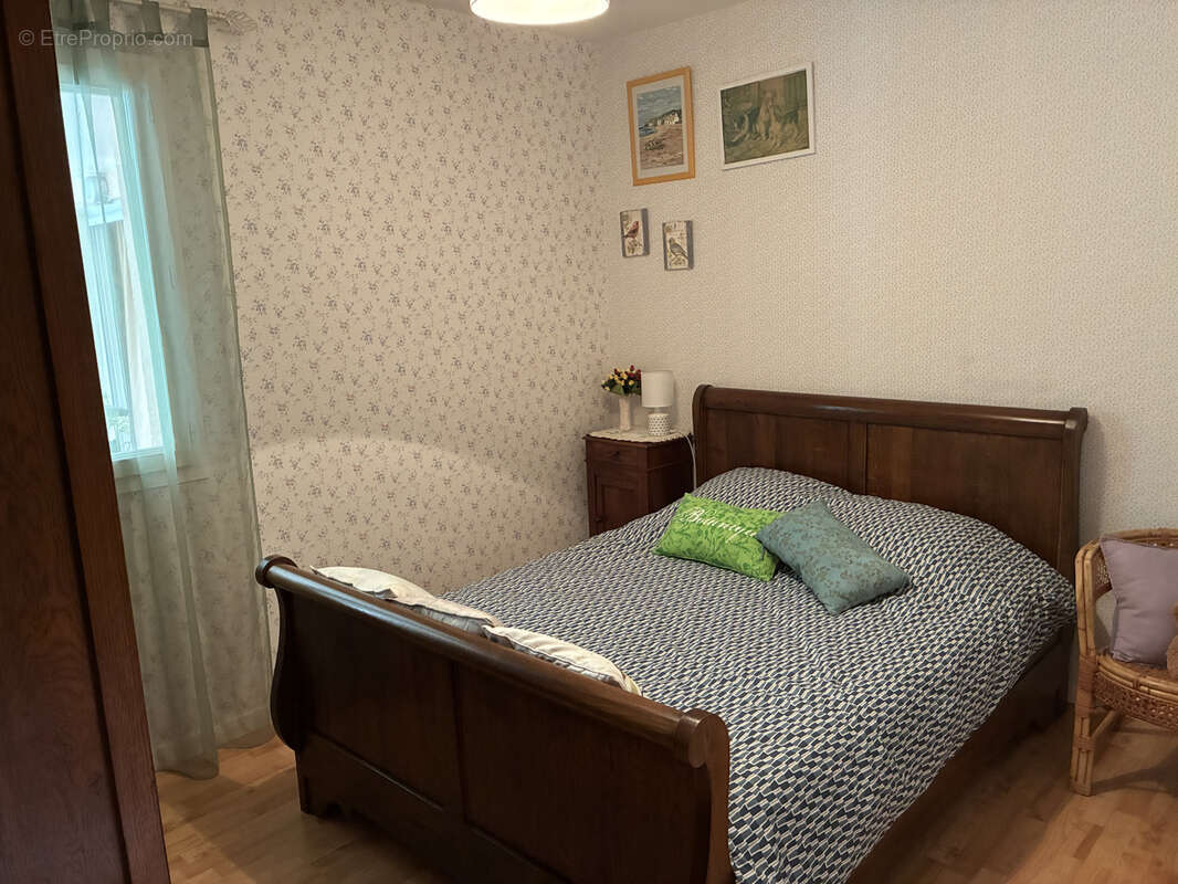 Maison à CASTILLON-LA-BATAILLE