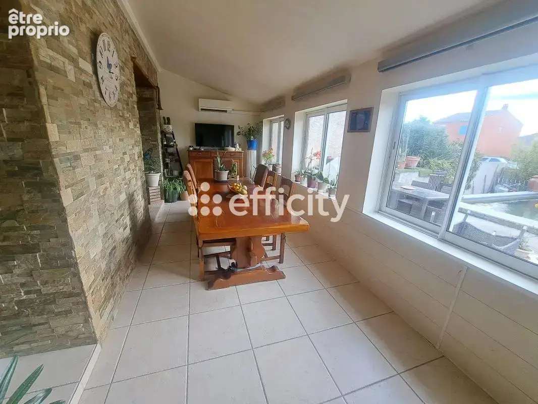 Maison 5 pièces 110 m² à vendre à Villelaure (84530) - photo 4