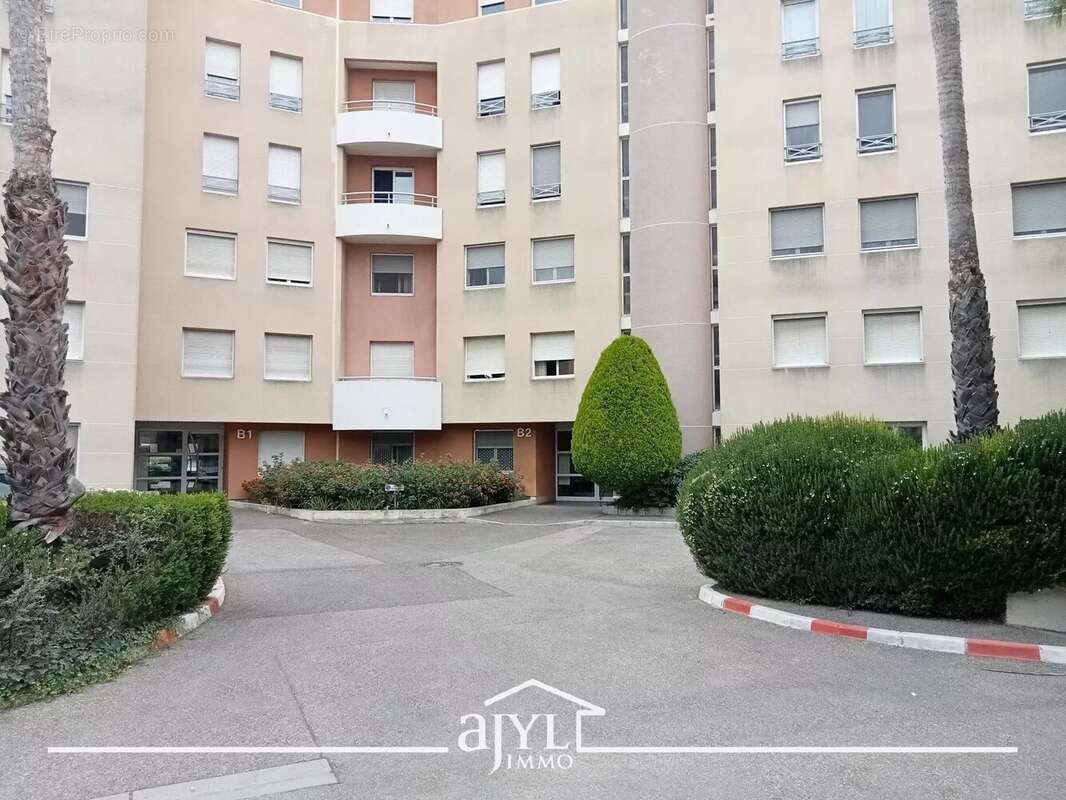 Appartement à MARSEILLE-8E