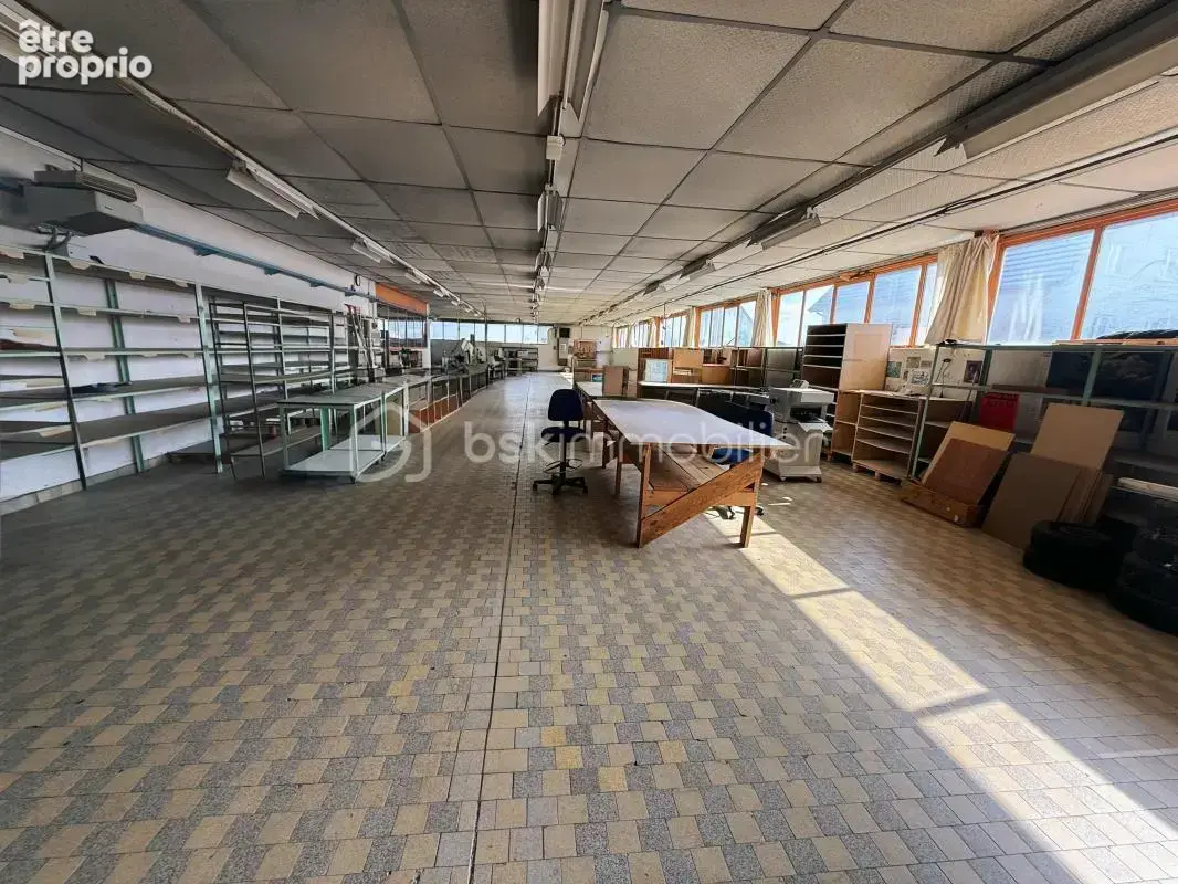 Local commercial de 610 m² à Bergholtz - 23,54ares terrain constructible - photo 8