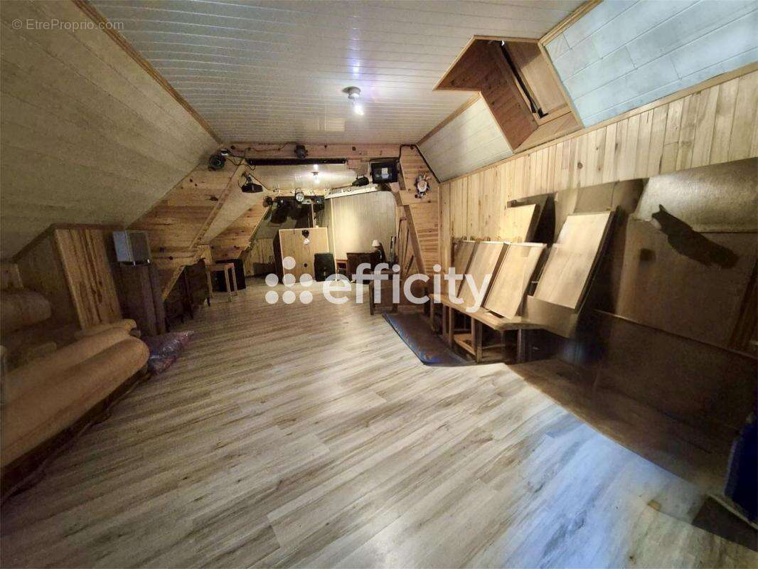 Appartement à CROUY