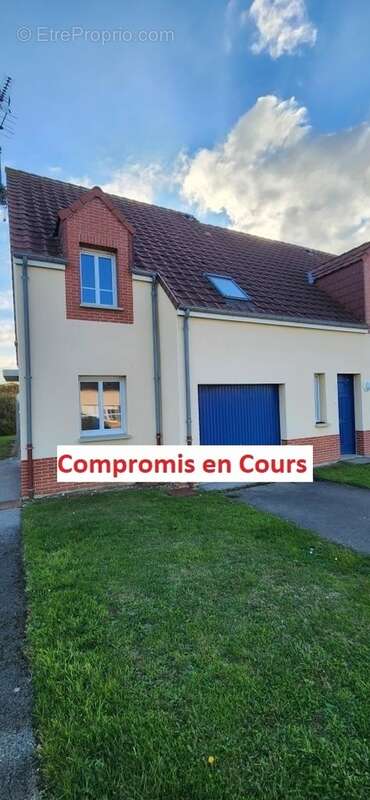 Maison à ROUXMESNIL-BOUTEILLES