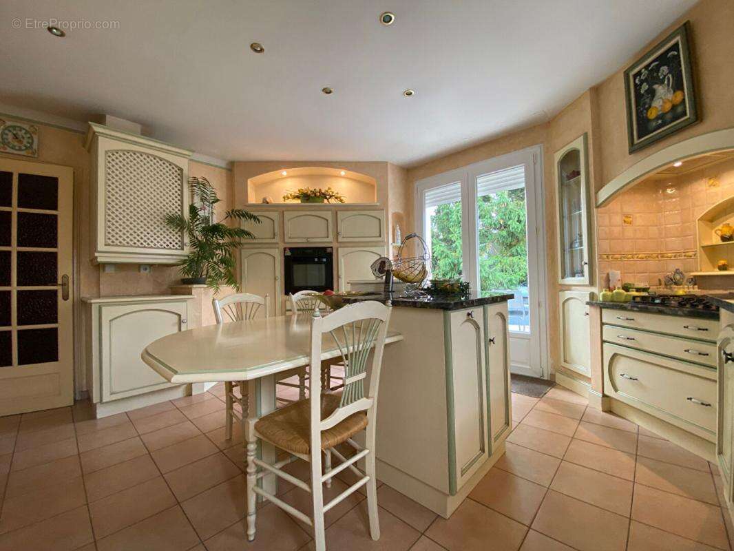 Maison à LA MONTAGNE