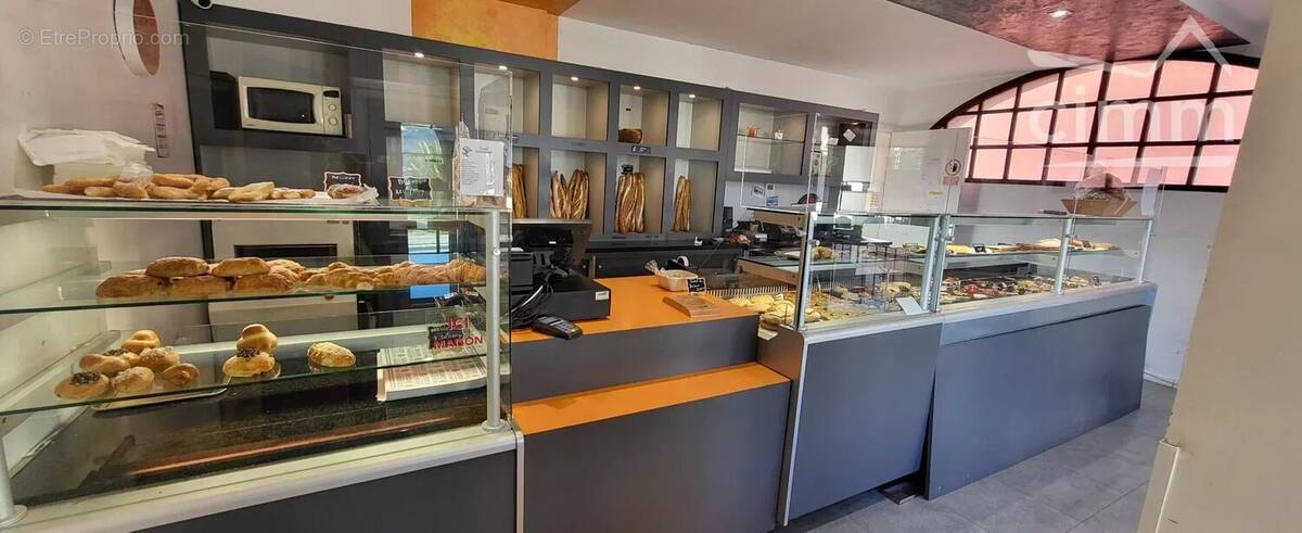 Commerce à COLOMARS