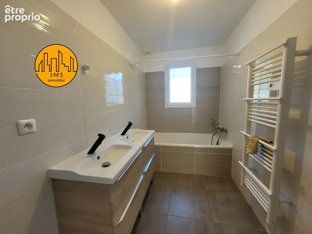 Maison 5 pièces 106 m² à vendre à Moulins (03000) - photo 5