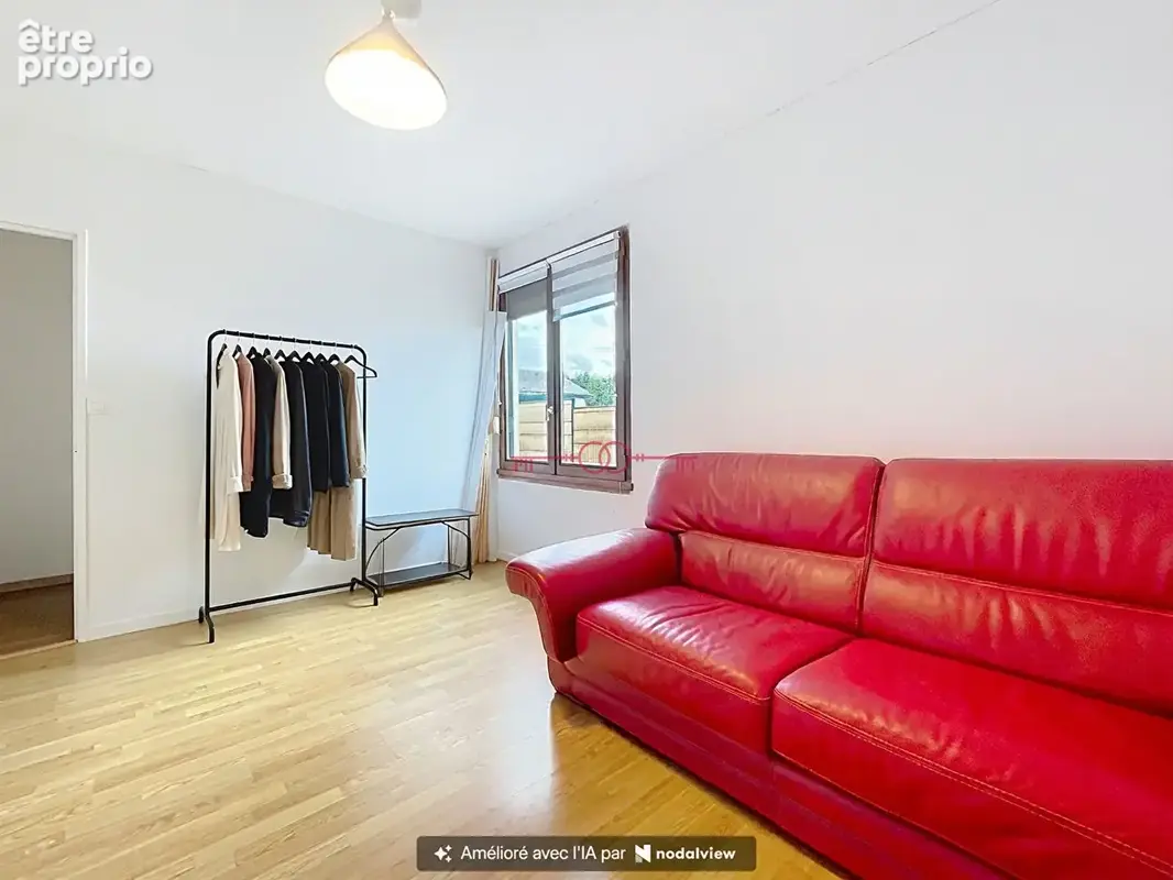 Maison de plain-pied avec jardin arboré et garage TINQUEUX - photo 7