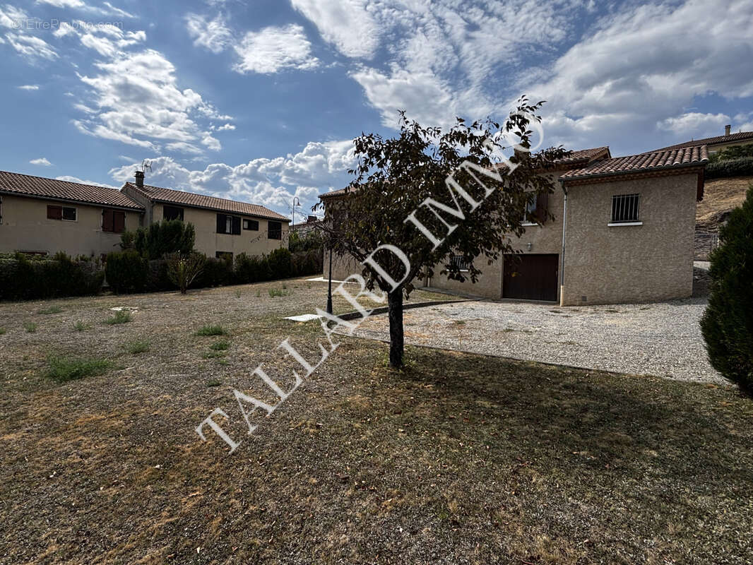 Tallard centre, villa de plain pied sur sous sol complet, terrain 933 m2 - photo 28
