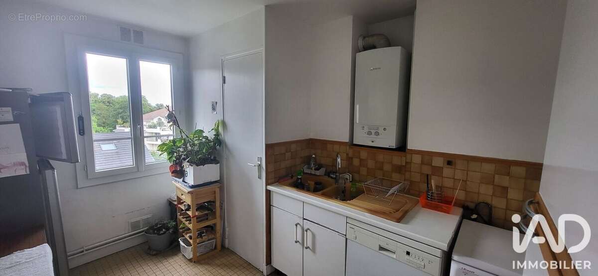 Photo 3 - Appartement à RUEIL-MALMAISON