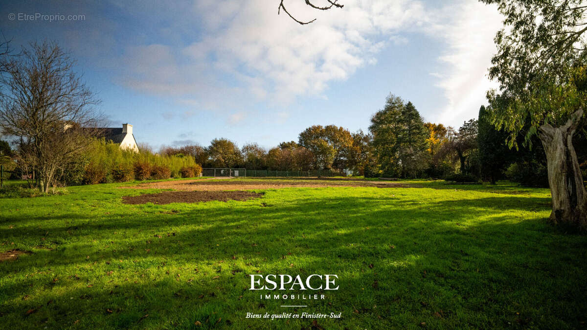 Terrain à CONCARNEAU