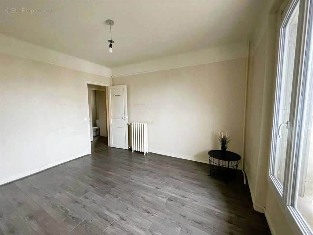 Appartement à JUVISY-SUR-ORGE