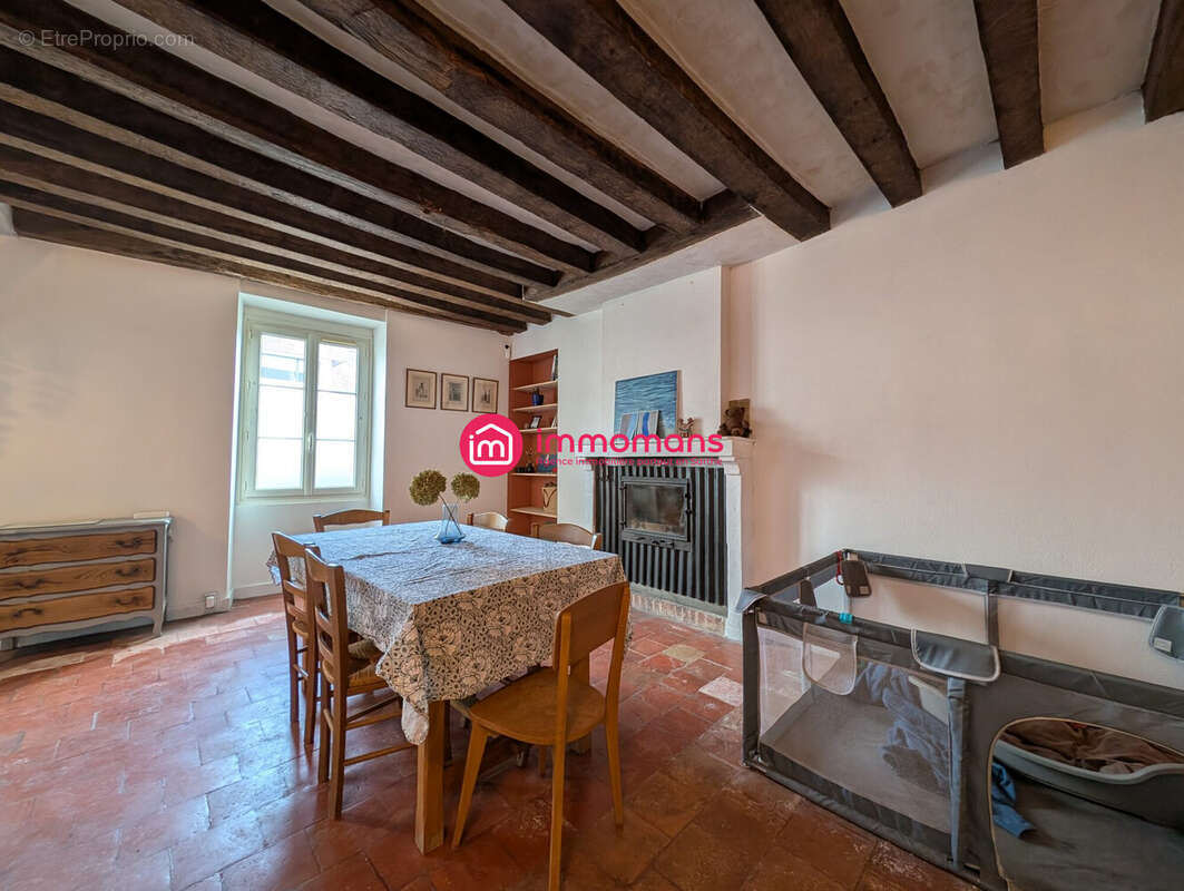 Maison à SAVIGNE-L'EVEQUE