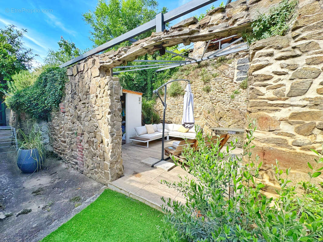 Maison à CHAUSSAN