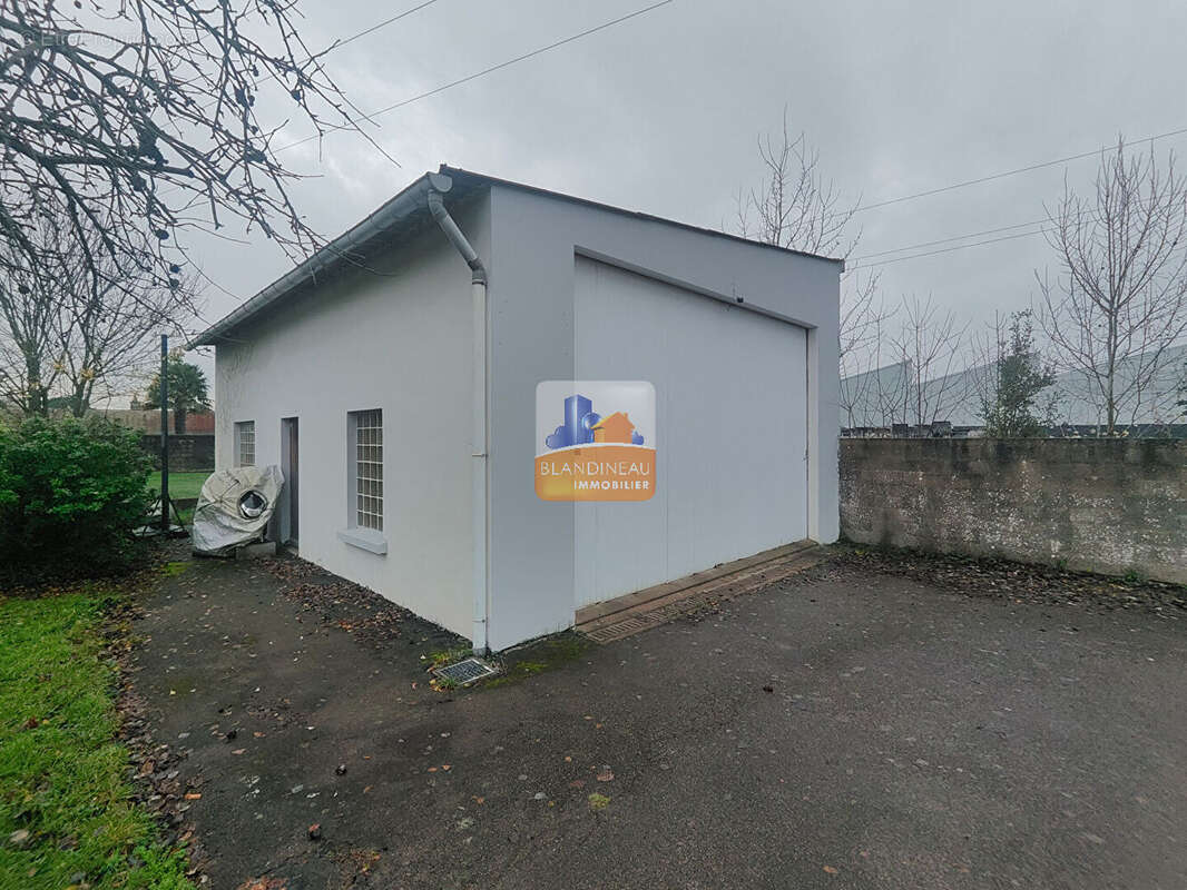 Maison à BOUGUENAIS