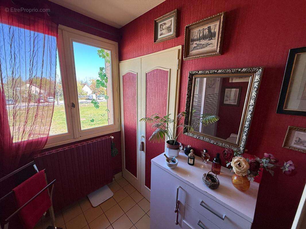 Maison Yzeure 3 chambres terrasse jardin - photo 7