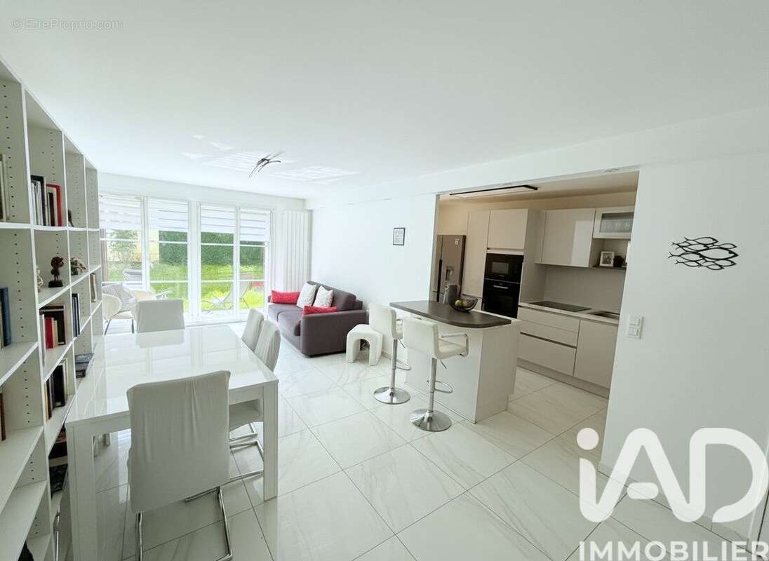 Photo 2 - Appartement à SAINT-BRICE-SOUS-FORET