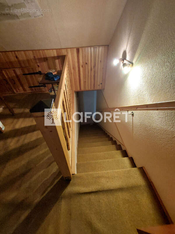 Maison à AUDUN-LE-TICHE