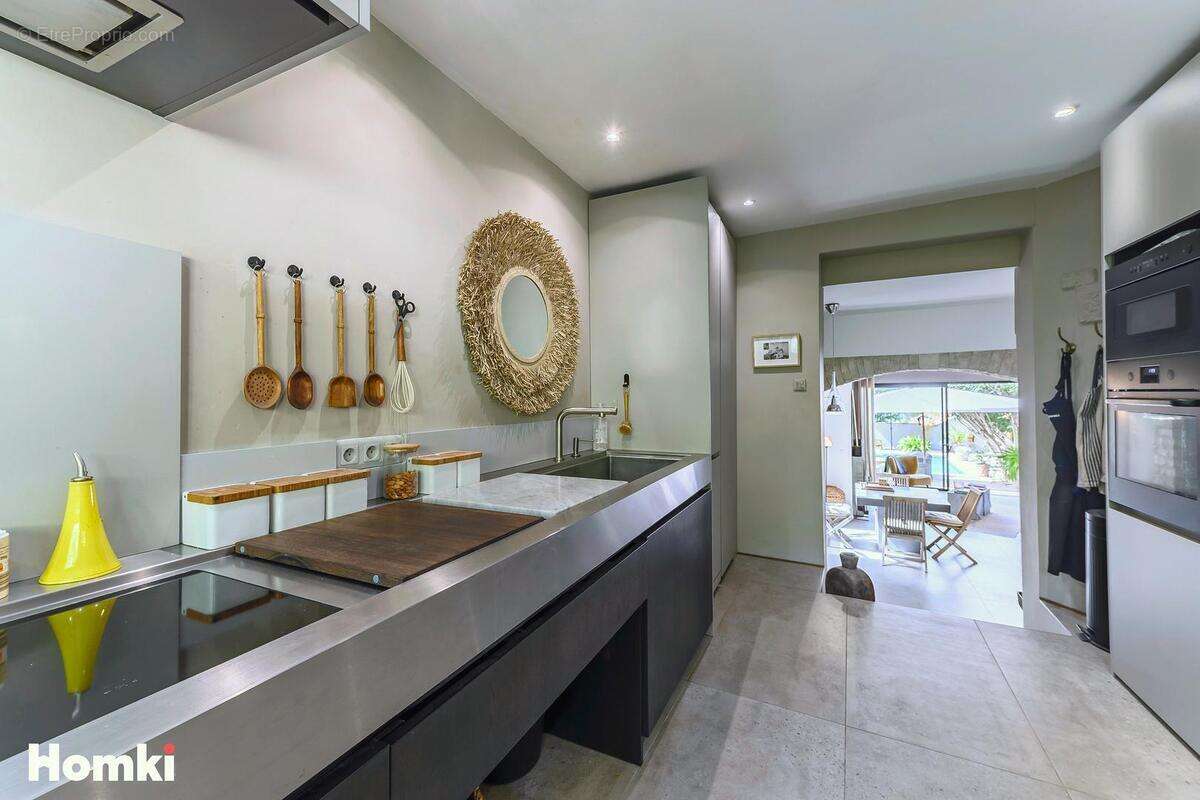 Maison à VILLENEUVE-LES-AVIGNON