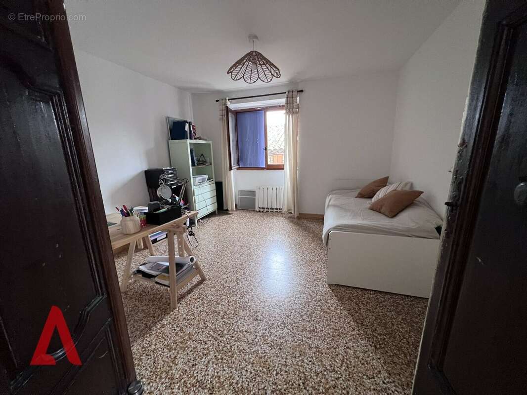 Maison vigneronne avec 3 chambres et terrace 58 m2 - photo 9
