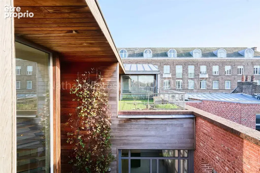Vieux Lille , splendide Penthouse type 5 de 320 m2 , 3 terrasses , garage. - photo 12