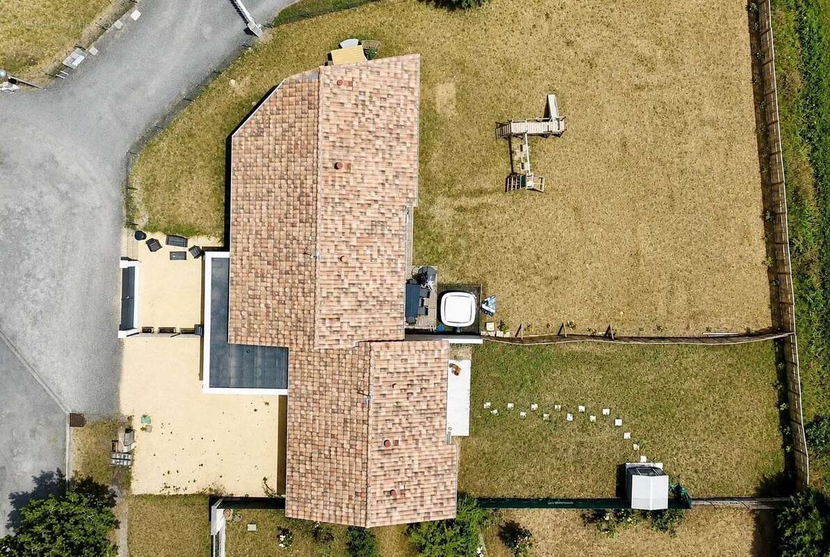 Maison à PENNE-D'AGENAIS
