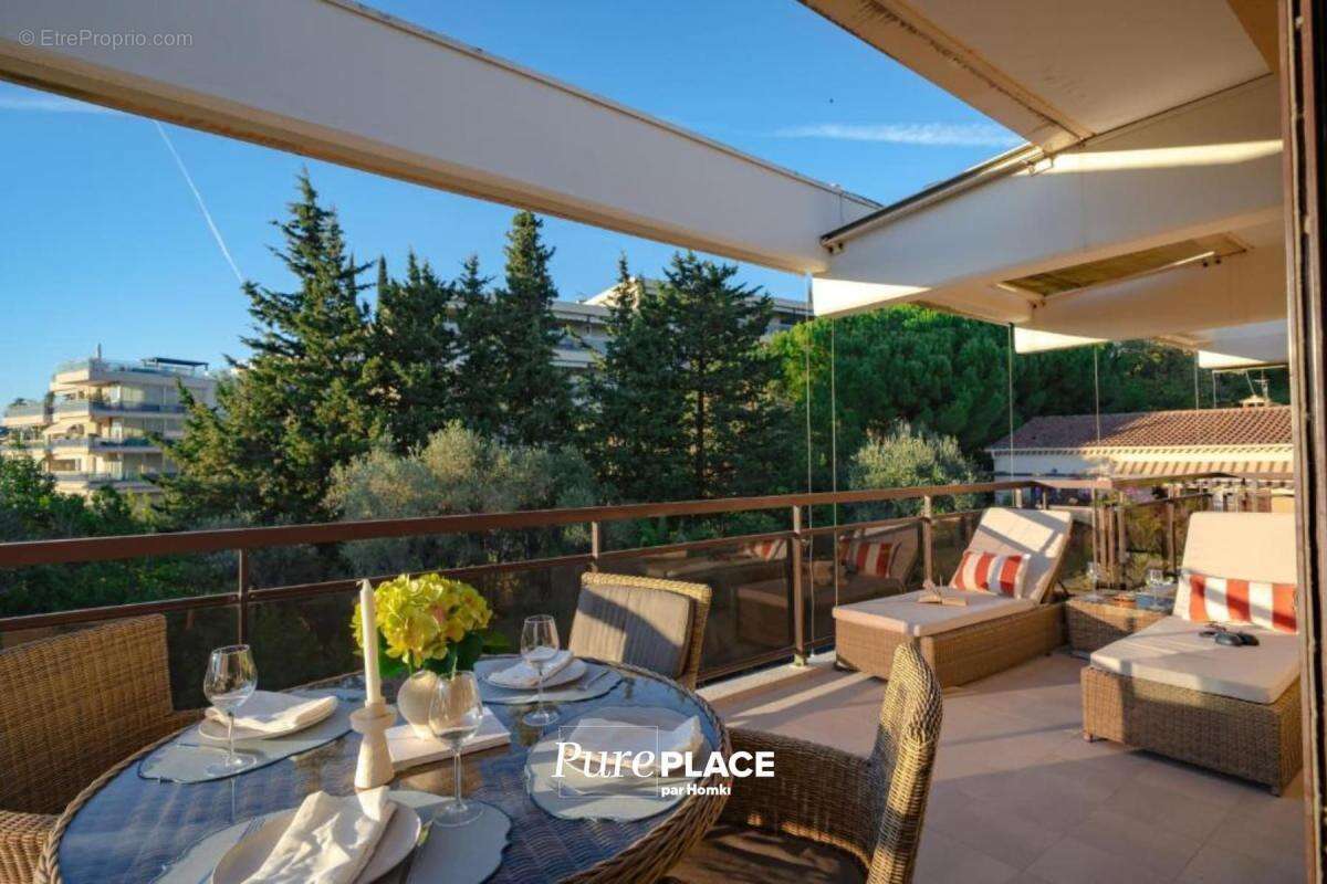Appartement à CANNES