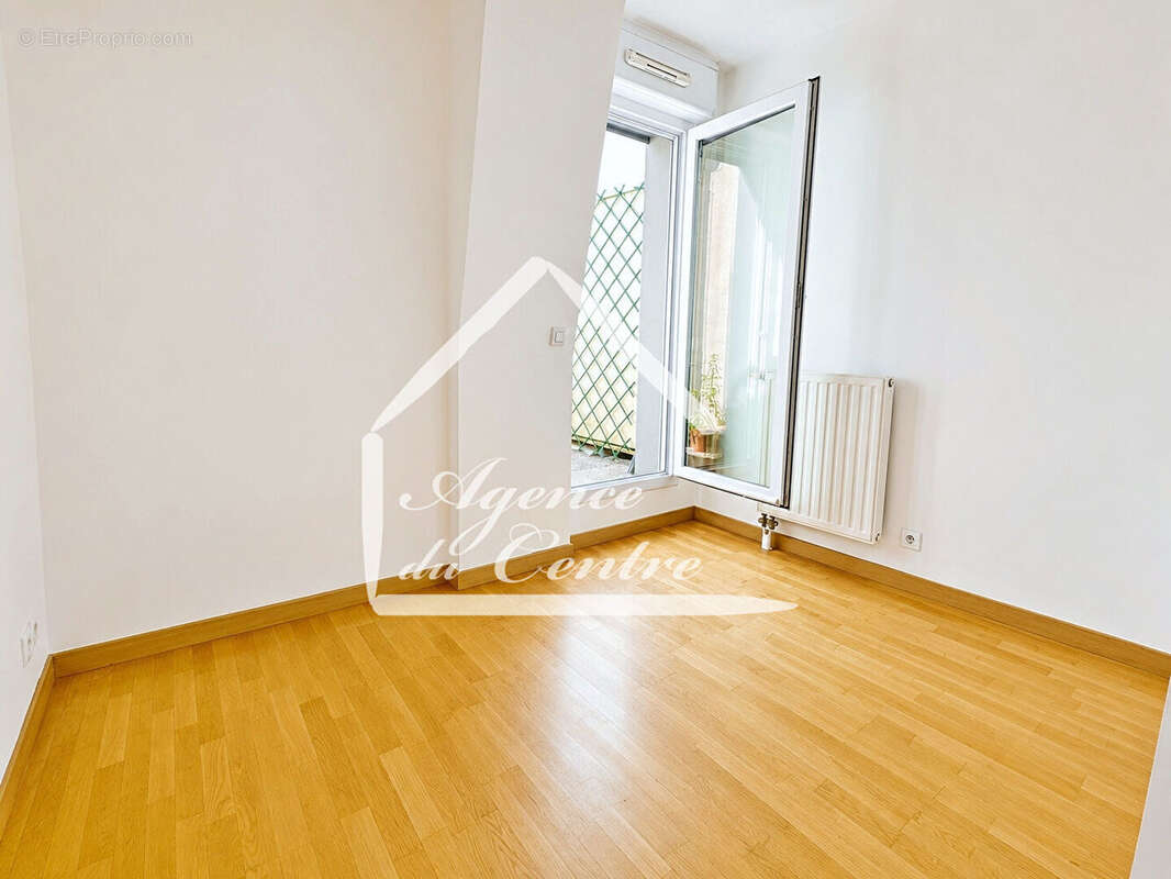 Duplex en dernier etage centre ville - photo 8