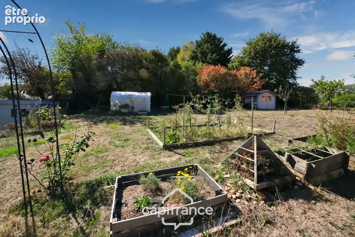 Maison de plain-pied, 3 chambres, au calme, jardin aménagé - proche de LOUHANS (71) - photo 9
