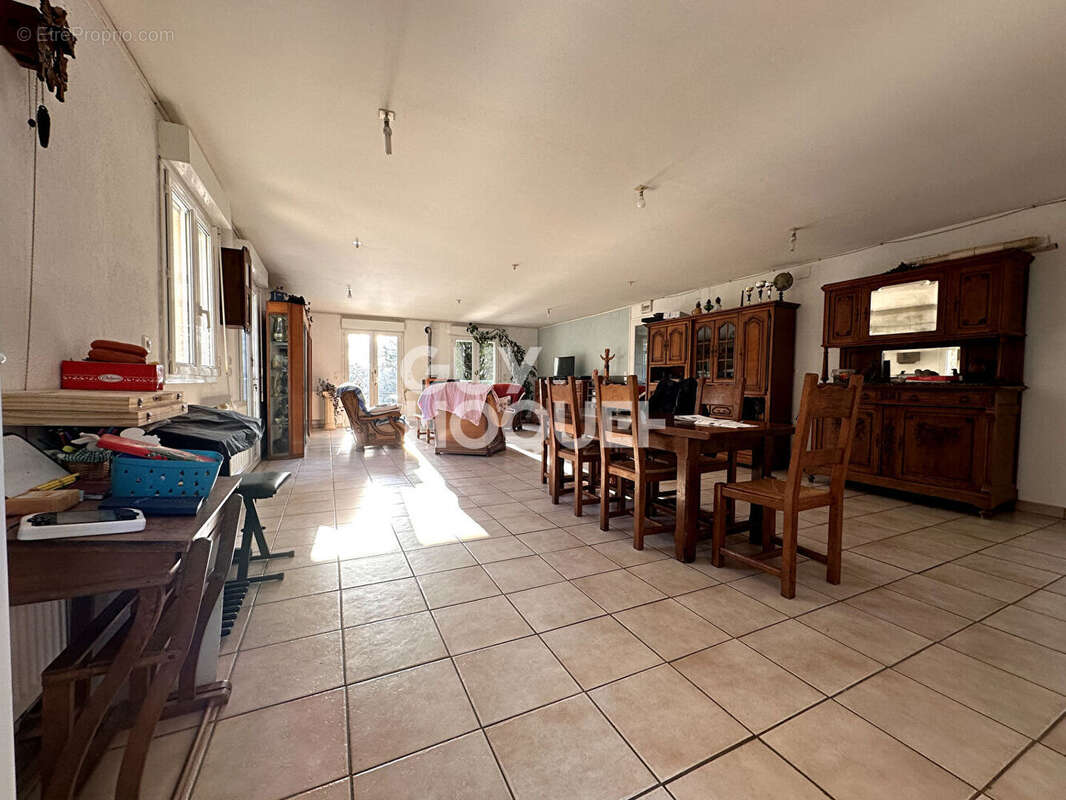 Maison à VILLERS-COTTERETS