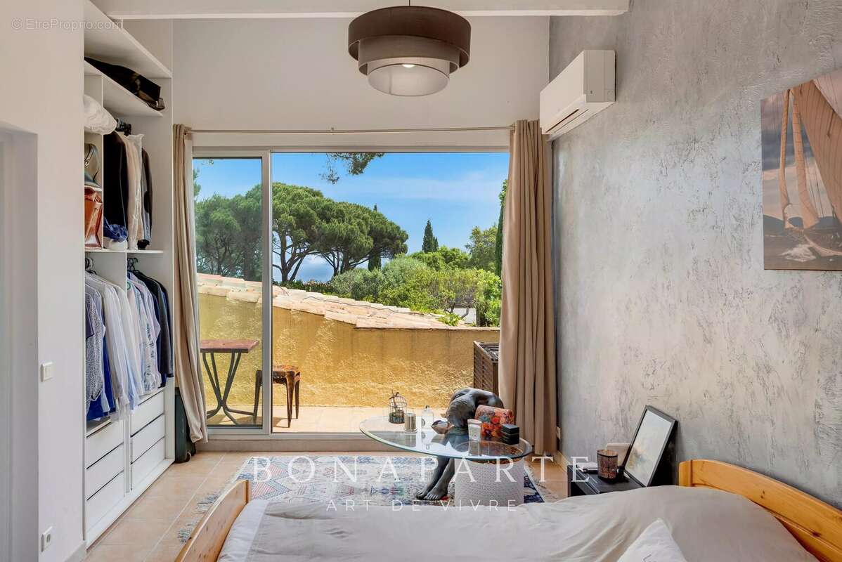 Maison à RAMATUELLE