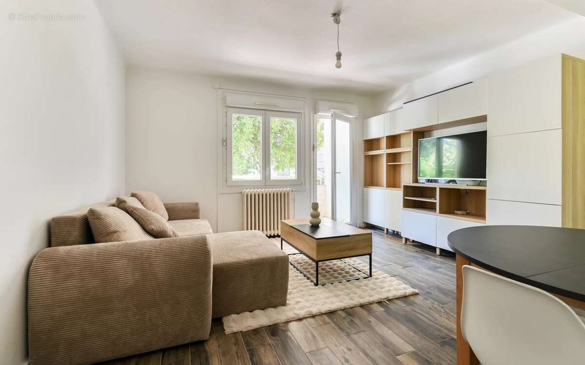 Appartement à LYON-5E