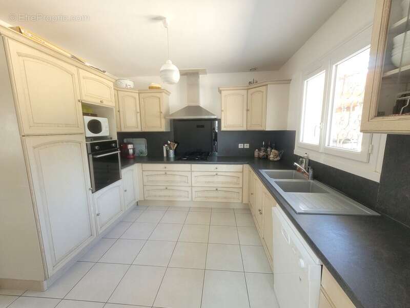 Maison à SAINT-LAURENT-MEDOC