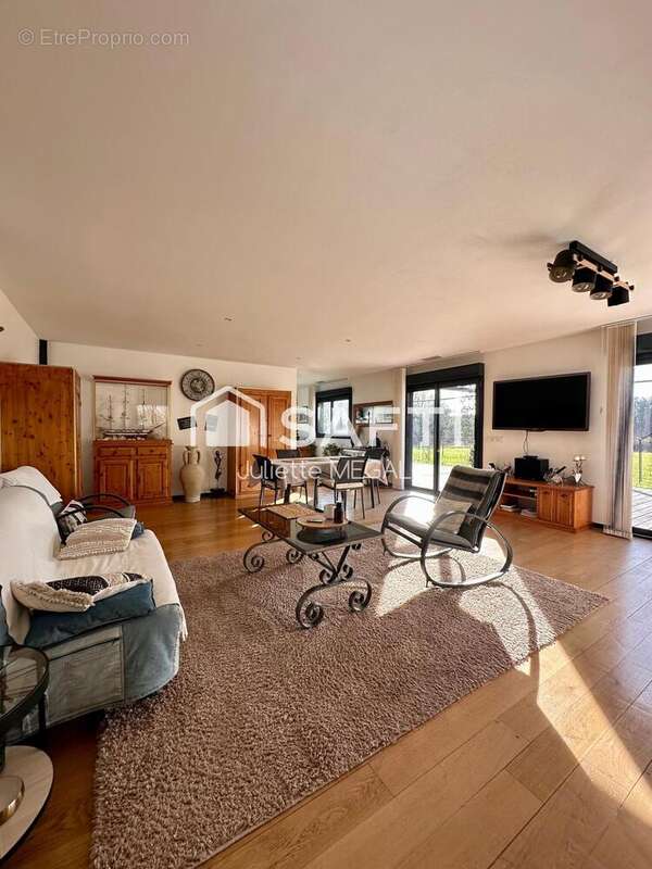 Photo 7 - Maison à VILLEFRANCHE-DE-LONCHAT