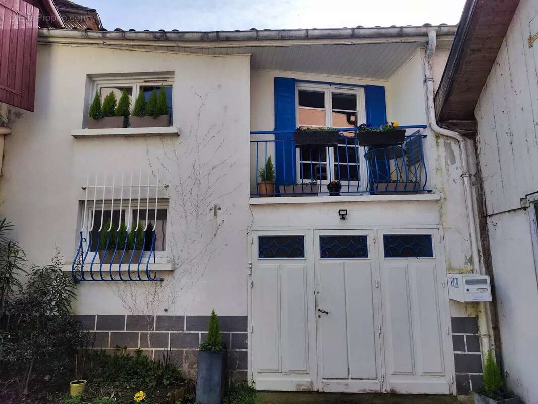 Maison à SALIES-DE-BEARN