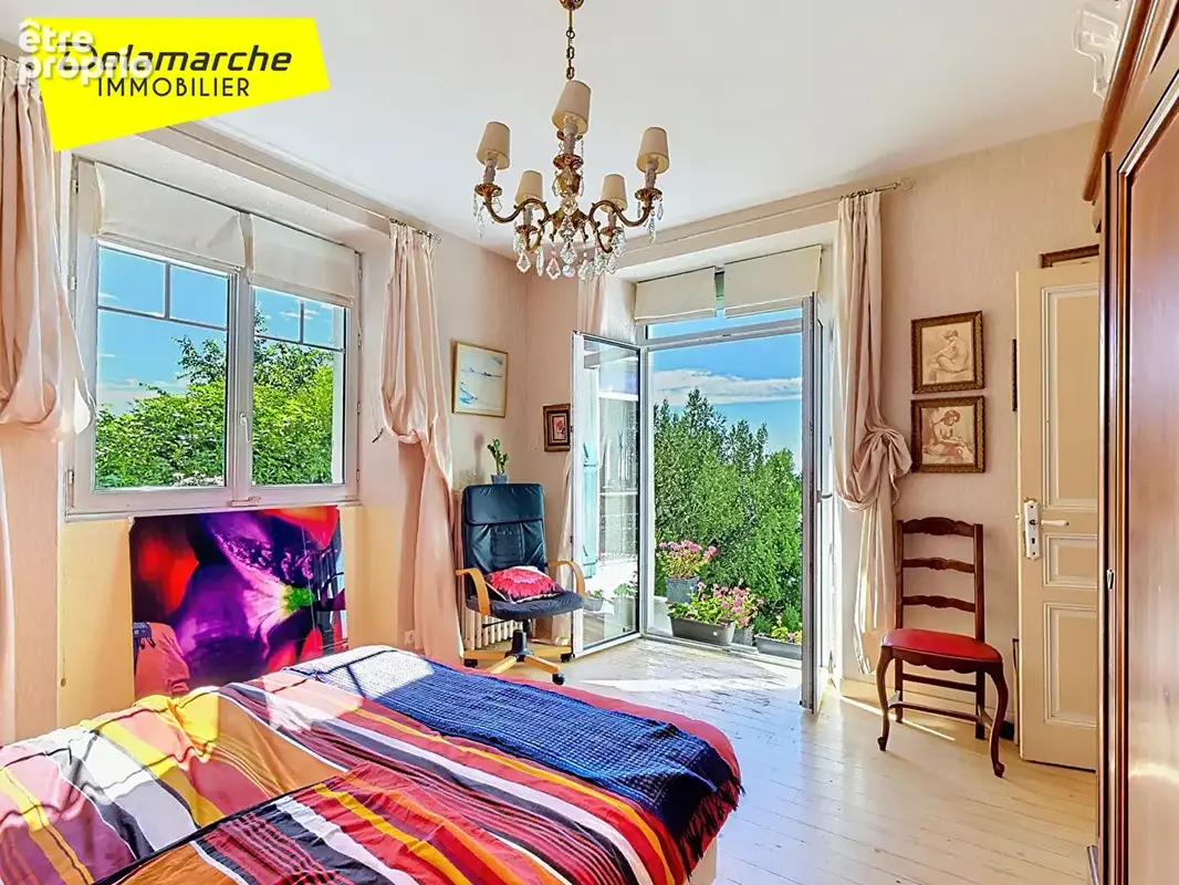 Propriété de caractère avec vue exceptionnelle sur la baie du Mont Saint- Michel à Champeaux (50530) - photo 8