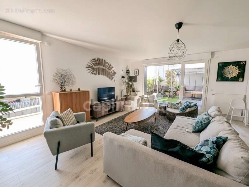 Appartement à BORDEAUX