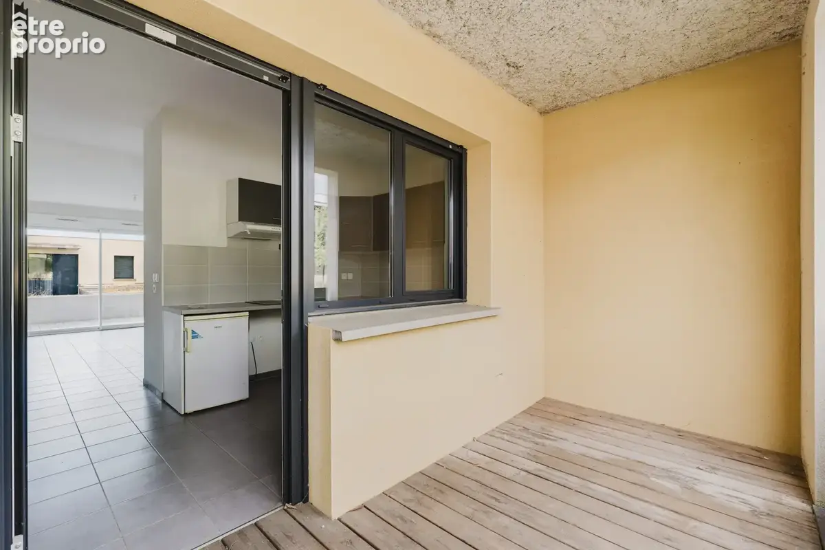 Grand t3 traversant + parking - balma. - photo 12