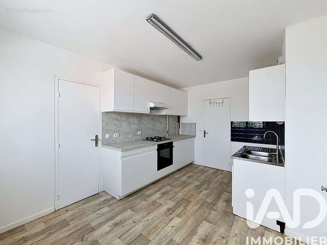 Photo 2 - Appartement à CLICHY-SOUS-BOIS