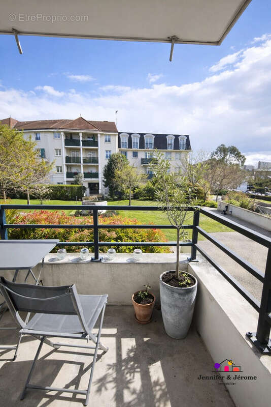 Appartement à SAINT-GRATIEN